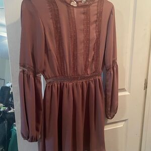 Elegant Mauve Long Sleeve Dress